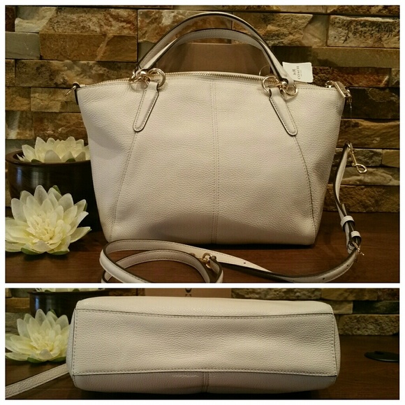 Stunning NEW Coach Small Kelsey Satchel - Picture 3 of 6